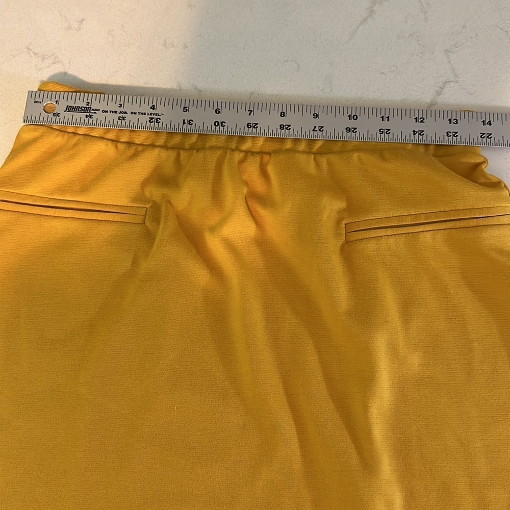 Le Lis pull on Knit Skirt, Mustard yellow size medium soft, stretchy, and cute! - Picture 7 of 9
